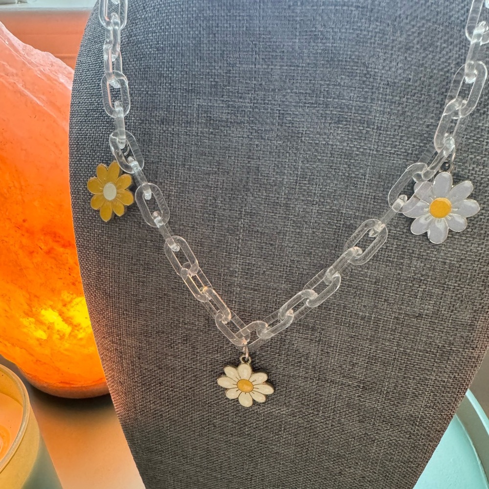 Flower necklace